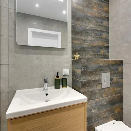 Apartment W Gdyni - Plac Unii By Grand *